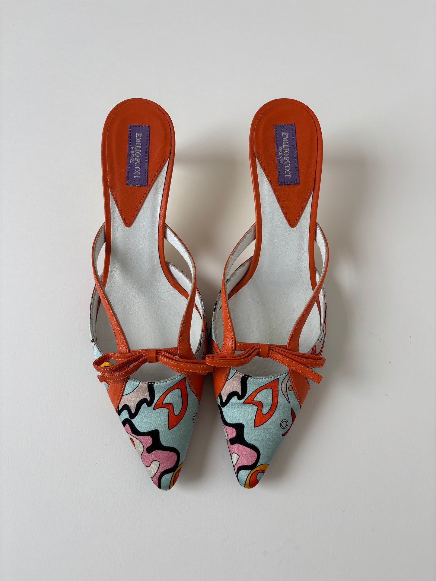 Emilio Pucci 2000s bow satin kitten heel mules  (EU 35 / US 4.5)