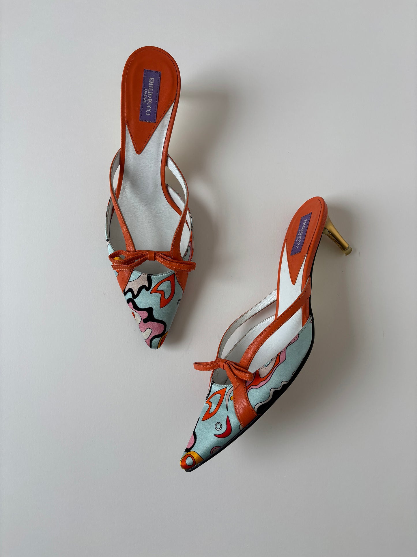 Emilio Pucci 2000s bow satin kitten heel mules  (EU 35 / US 4.5)