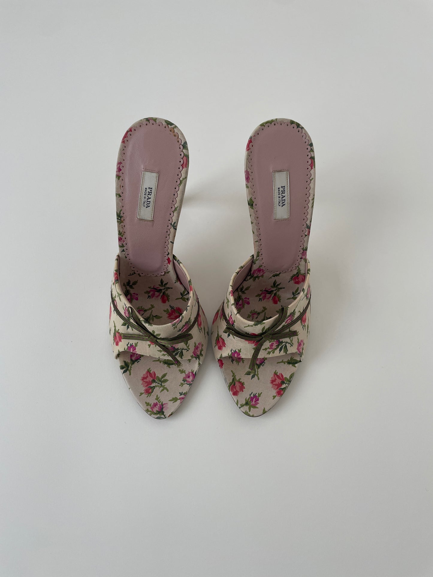 Vintage Prada romantic silk roses bow sandals