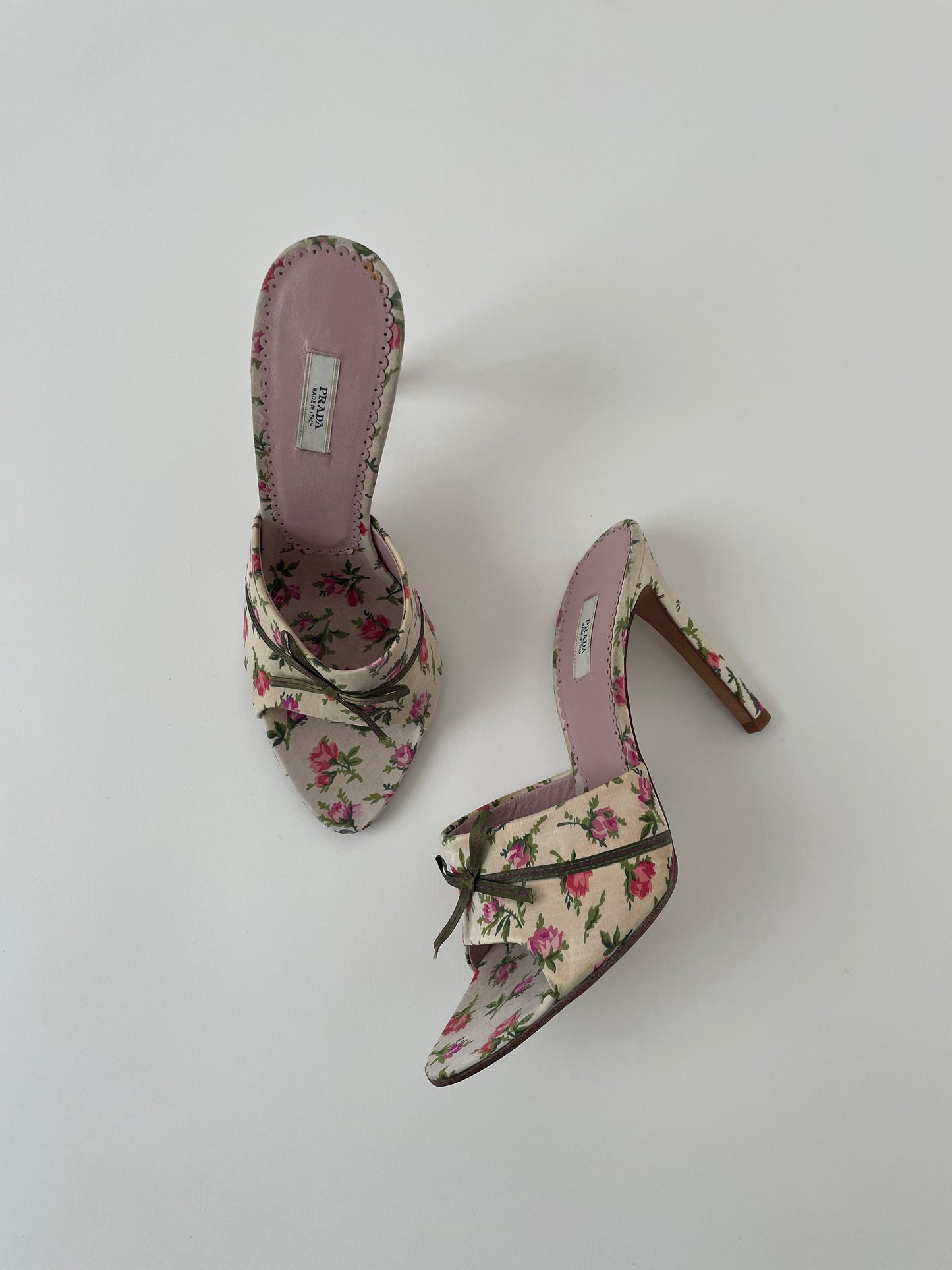 Vintage Prada romantic silk roses bow sandals