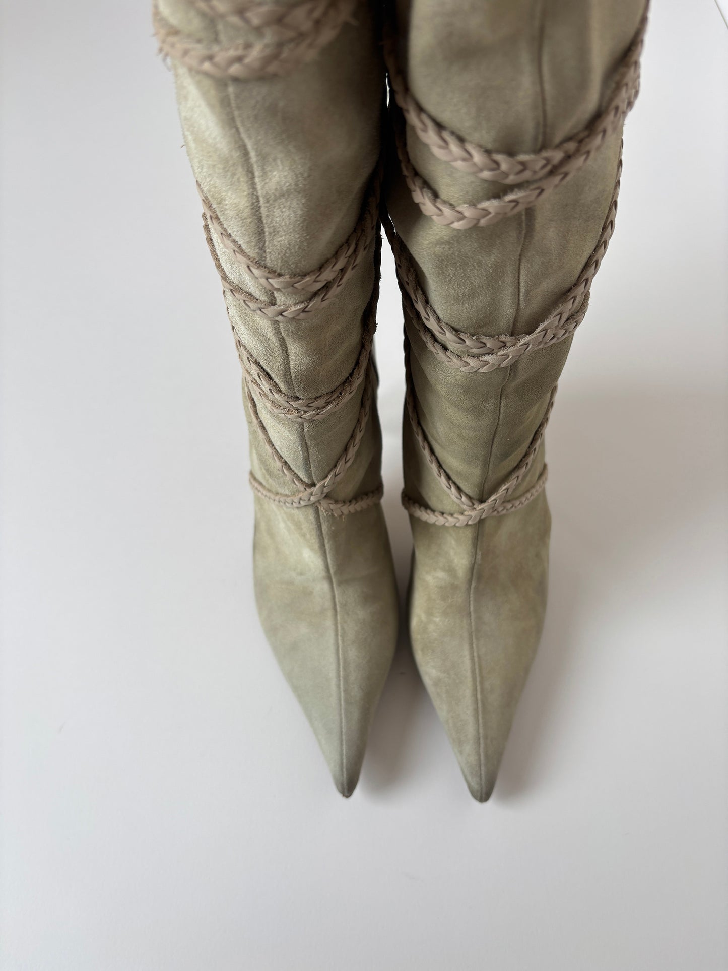 Gucci by Tom Ford 2000s beige suede tie boots (EU 38 / US 7.5)