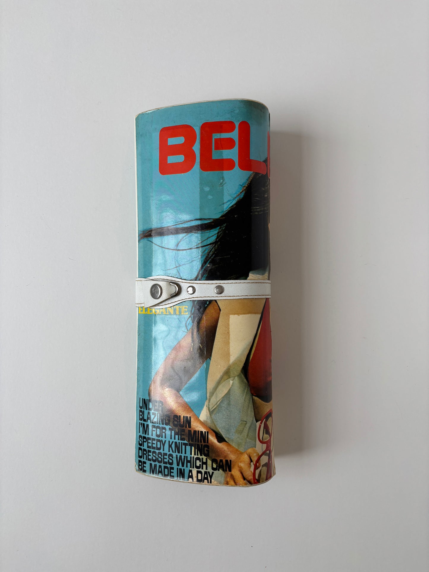 Vintage 70s magazine clutch "BELINDA"