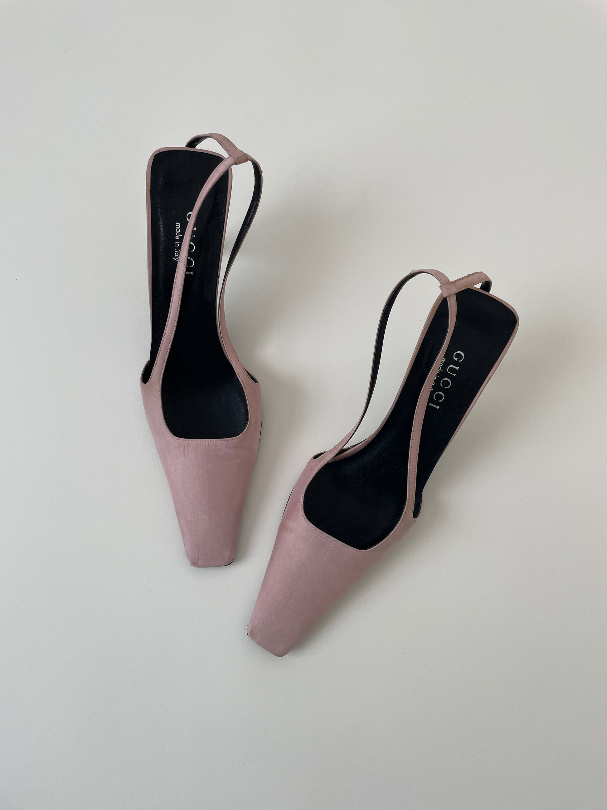 Gucci by Tom Ford S/S 1998 iconic pink satin sling back kitten heels 