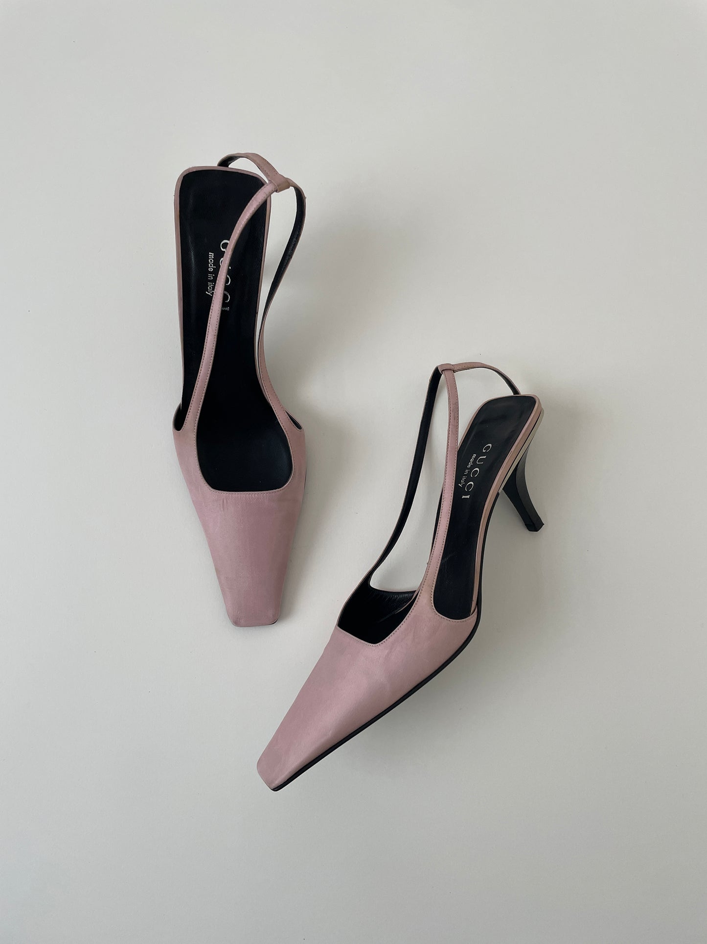 Gucci by Tom Ford S/S 1998 iconic pink satin sling back kitten heels 