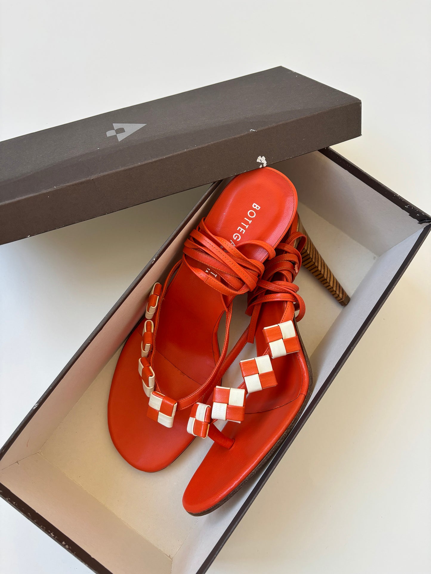 Bottega Veneta 2000s orange strappy thong heels (EU 41 / US 10.5)