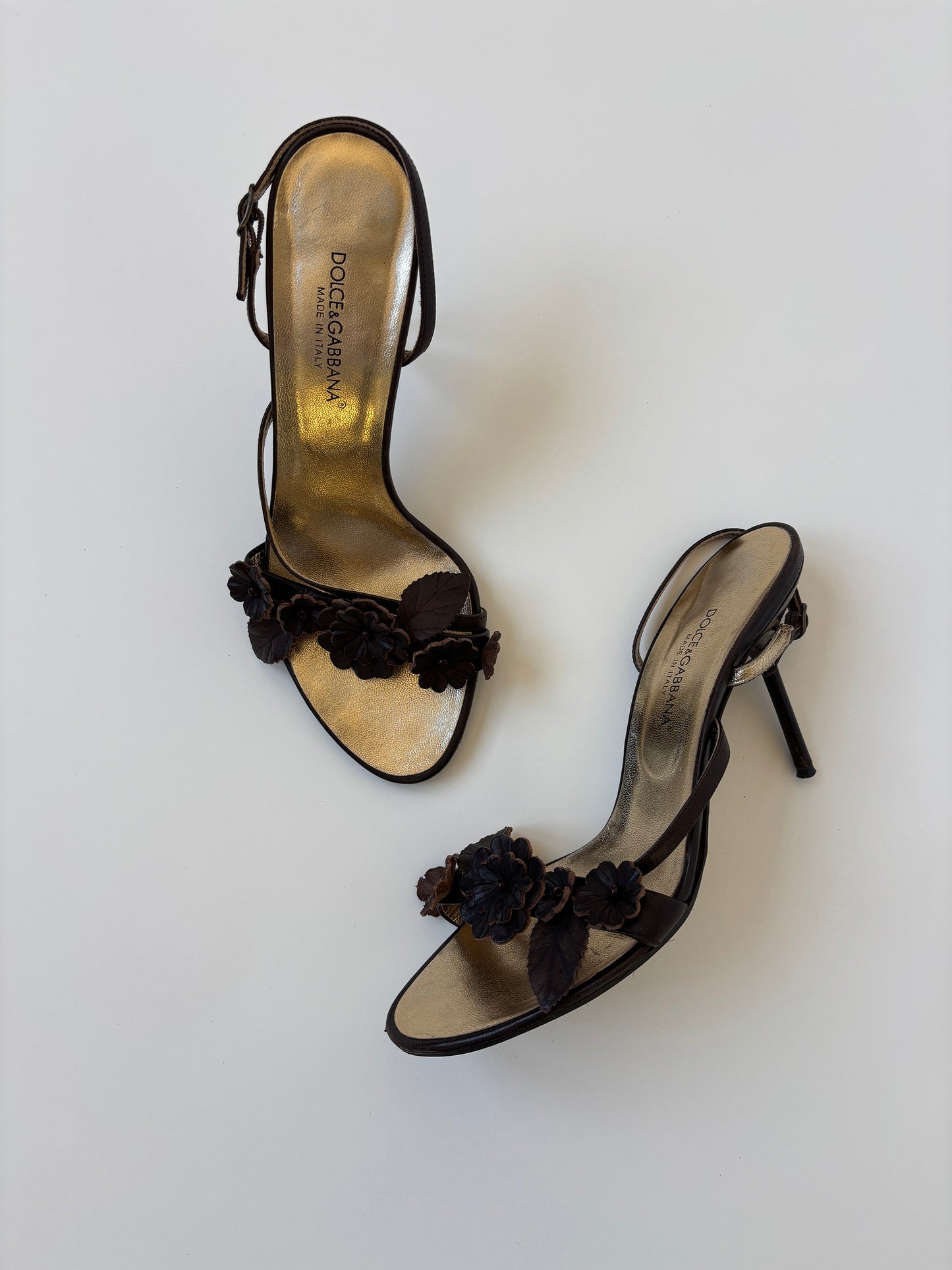 Dolce & Gabbana 2000s dark brown floral heels (EU 37 / US 6.5)