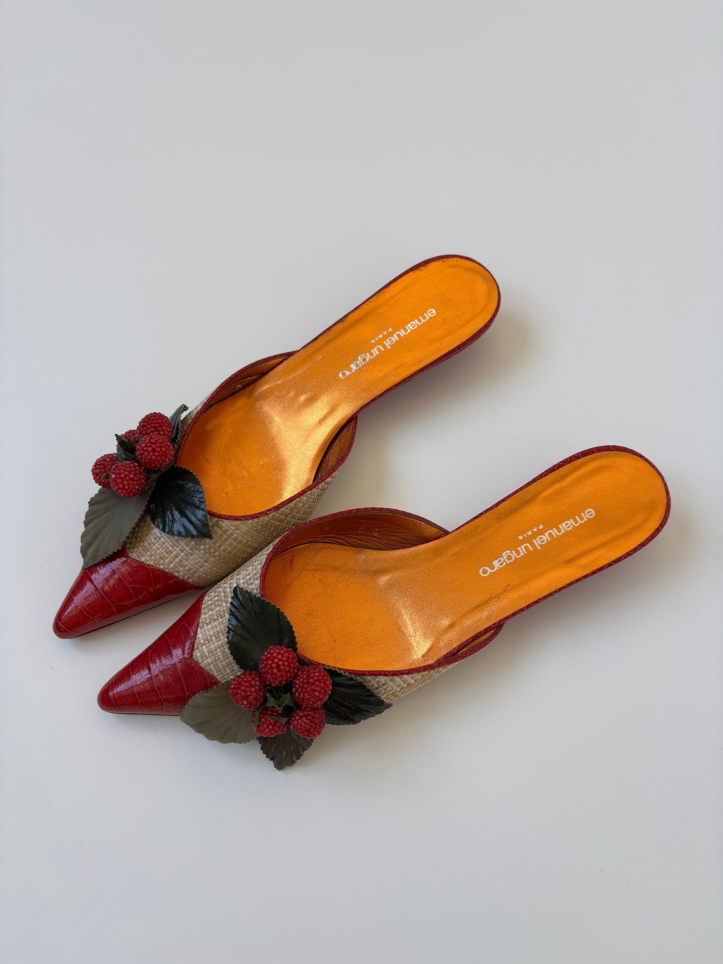 Emanuel Ungaro 2000s raspberry kitten heel mules (EU 38 / US 7.5)