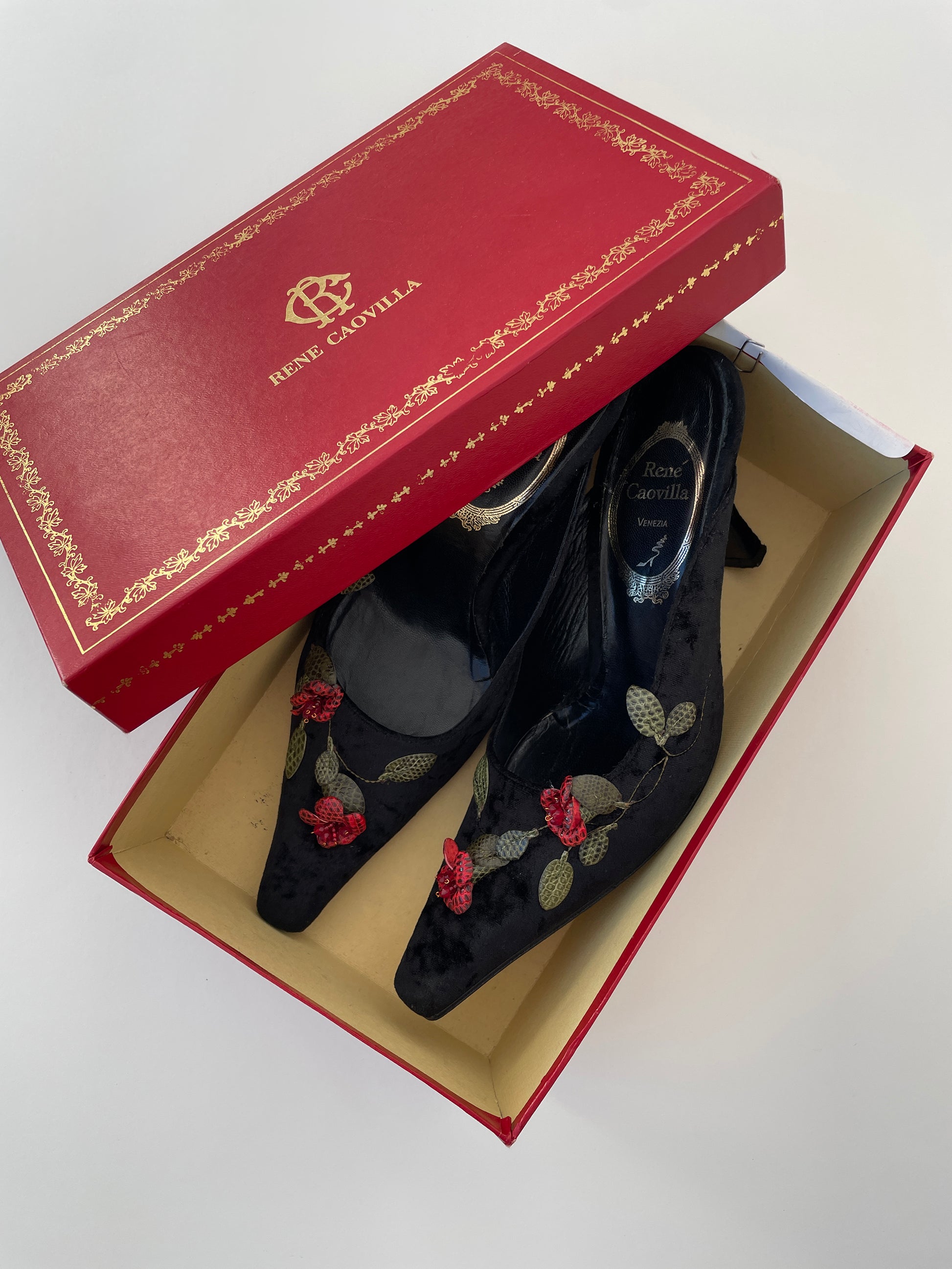 Vintage Rene Caovilla 1990s floral black velvet roses mules