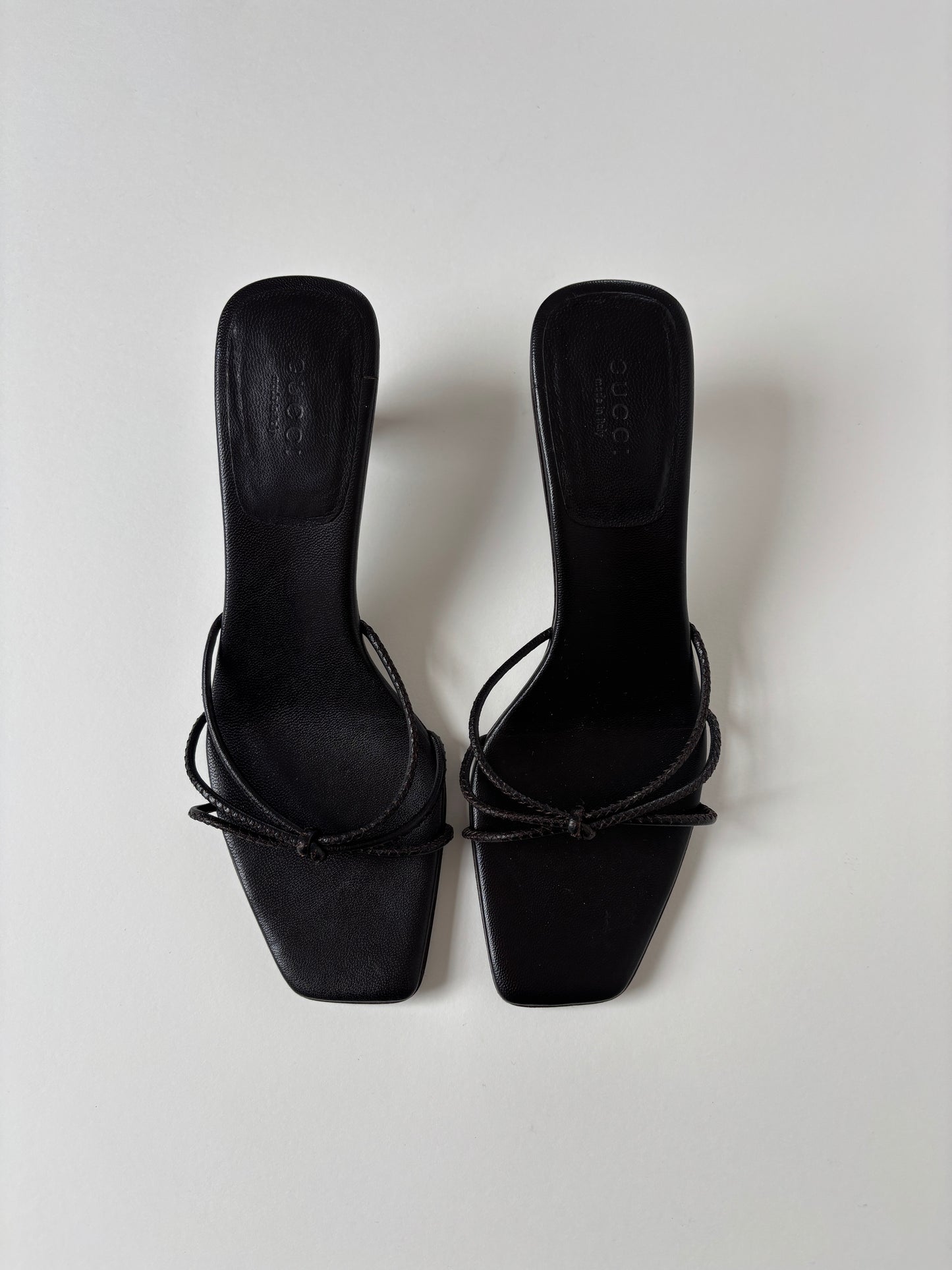 Gucci by Tom Ford S/S 2002 dark brown bamboo kitten heels  (EU 37 / US 6.5)
