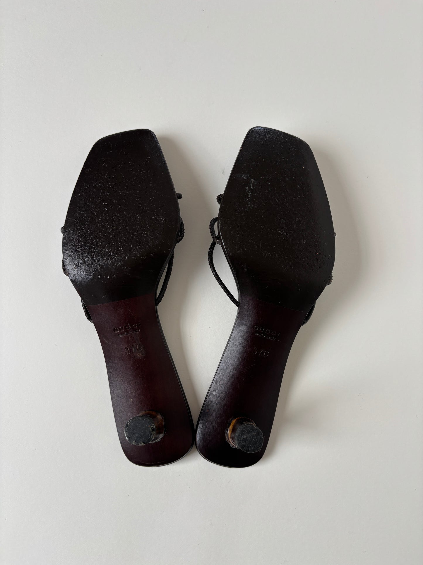 Gucci by Tom Ford S/S 2002 dark brown bamboo kitten heels  (EU 37 / US 6.5)
