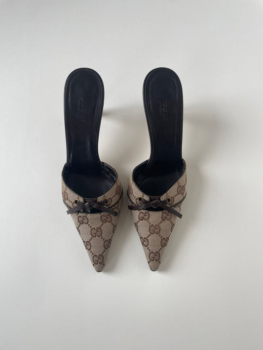 Vintage Gucci 2000s brown bow monogram mules