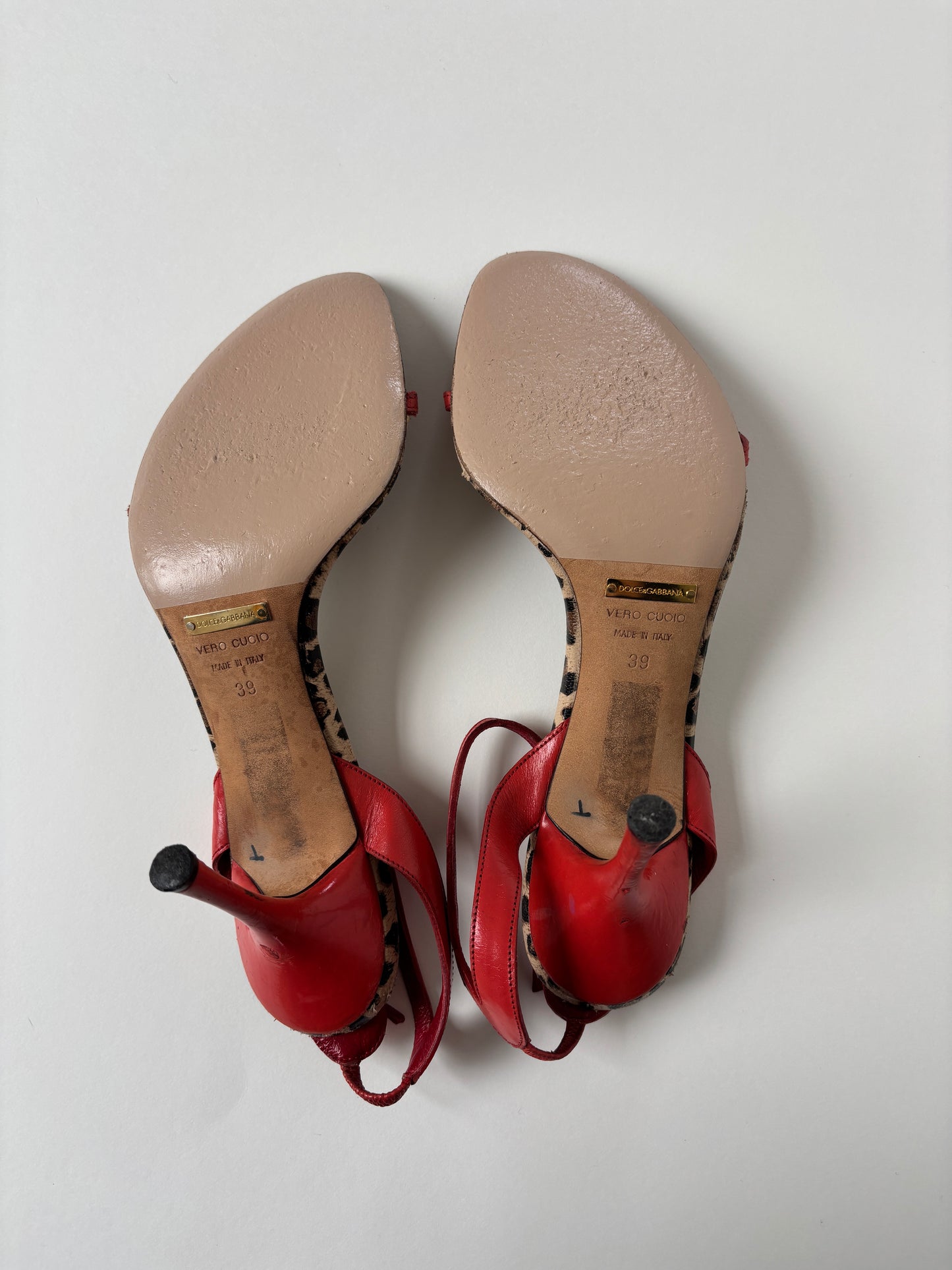 Dolce & Gabanna 2000s minimalistic leopard sandal heels (EU 39 / US 9)