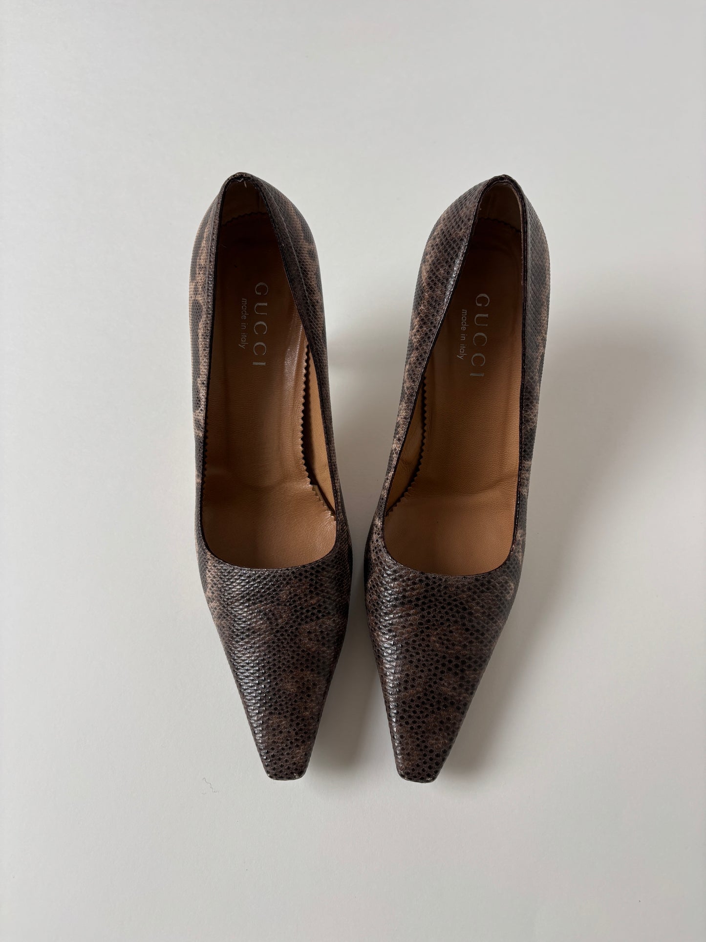 Gucci by Tom Ford 1990s beige python kitten heel pumps (EU 38 / US 7.5)
