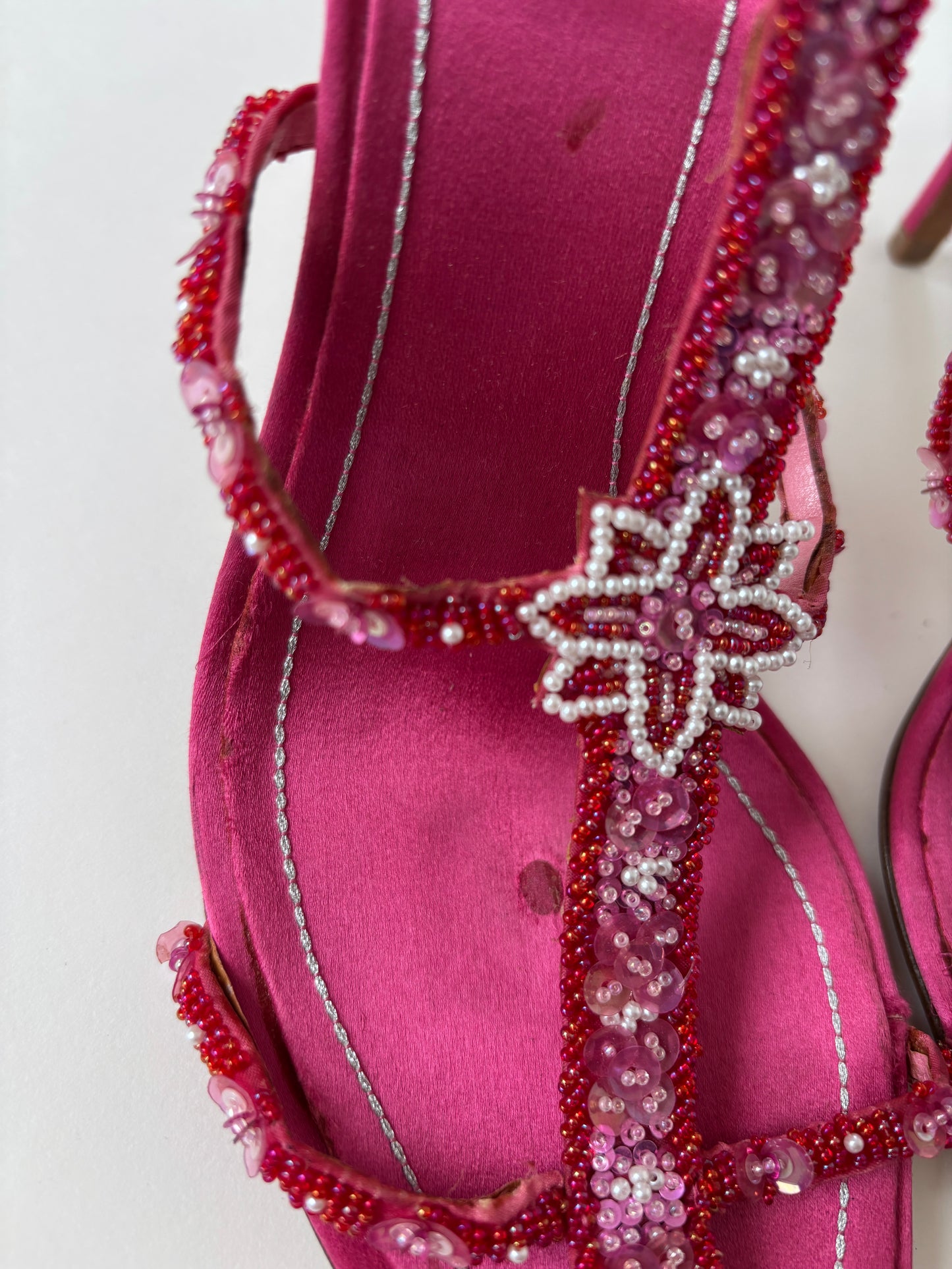 Rene Caovilla 2000s pink beaded silk sandal heels UNWORN (EU 38,5 / US 8)