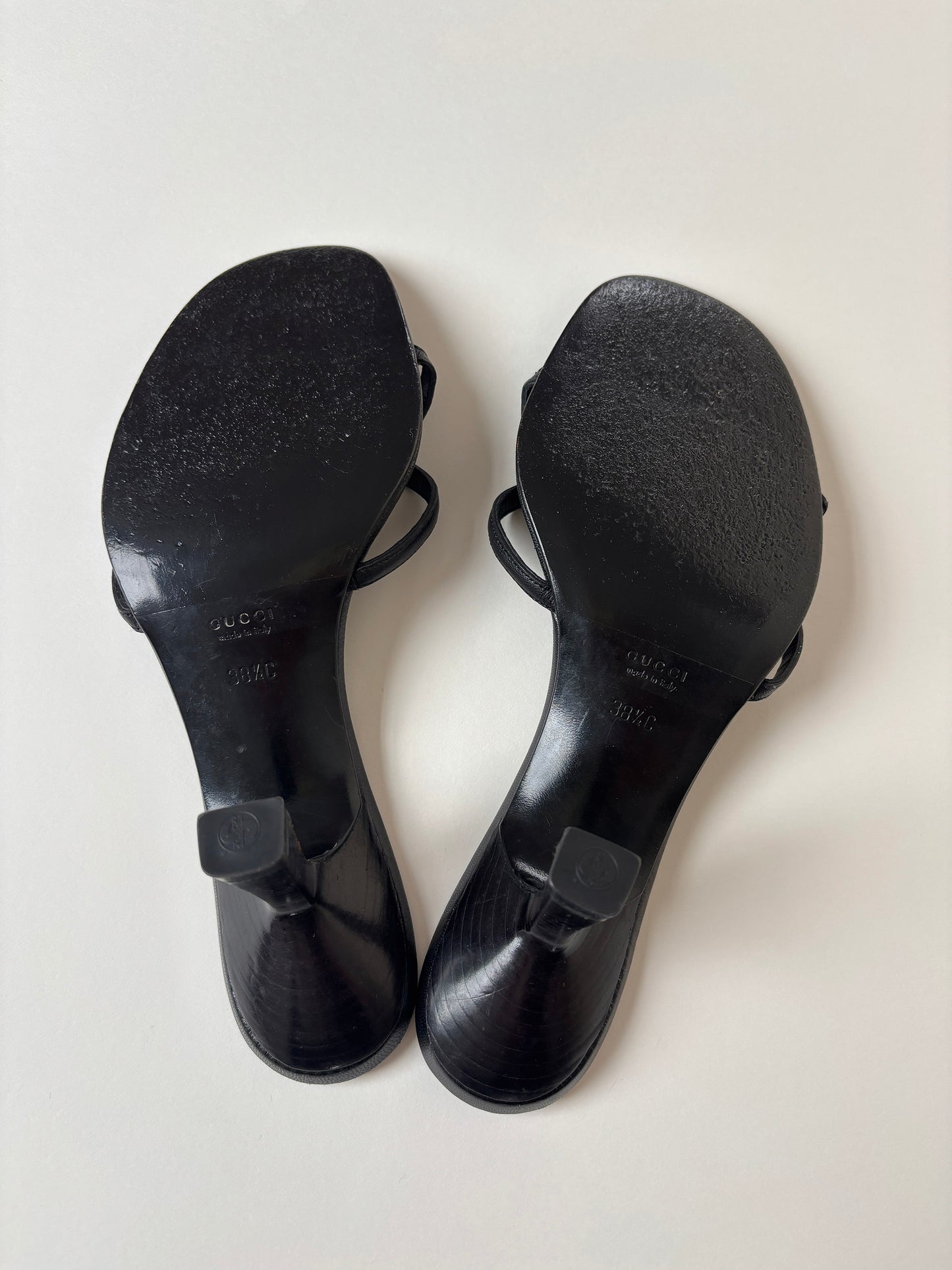 Gucci by Tom Ford 1990s black twisted sandals (EU 38,5 / US 8)