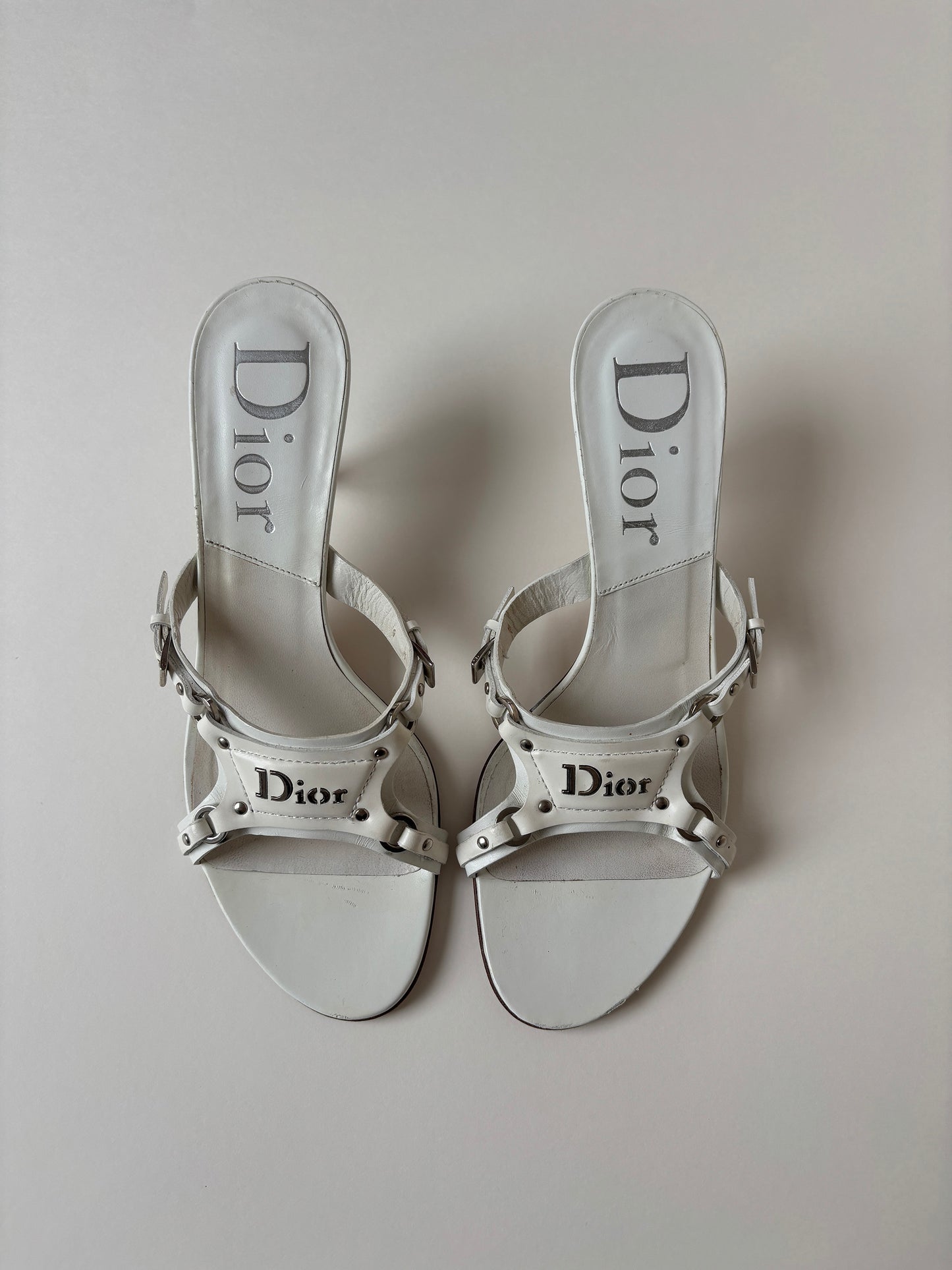 Christian Dior iconic F/W 2003 by John Galliano white bondage kitten heels (EU 36 / US 5.5)